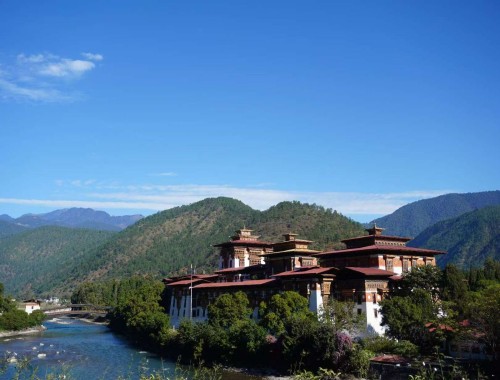 Explore Bhutan: Traditions, Temples, and Scenic Trails
